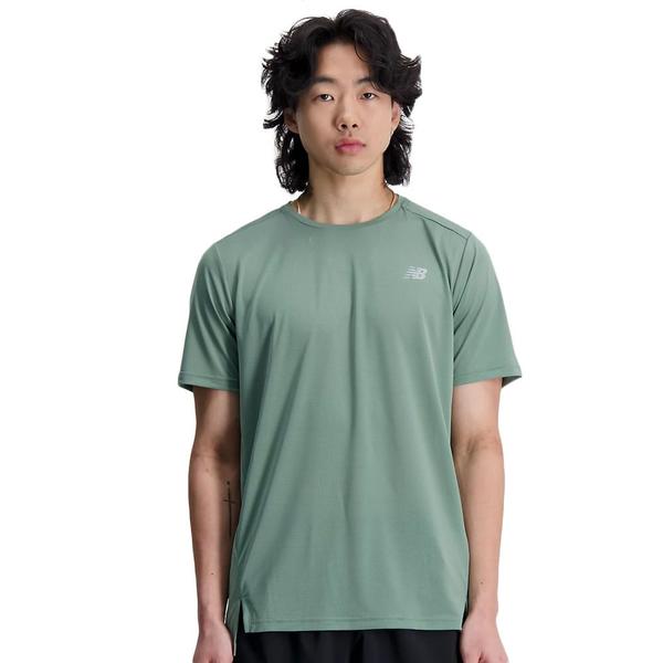 Camiseta new balance accelerate masculina Imagem de Camiseta new balance accelerate masculina