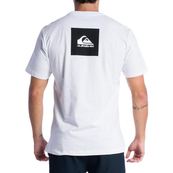 Camiseta Quiksilver Omni Square SM24 Masculina Branco Imagem de Camiseta Quiksilver Omni Square SM24 Masculina Branco