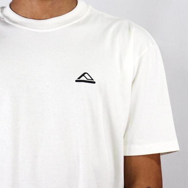 Imagem de Camiseta Reef Flying Fish Off White