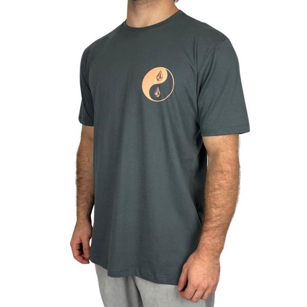 Camiseta Volcom Crowned Grafite Imagem de Camiseta Volcom Crowned Grafite