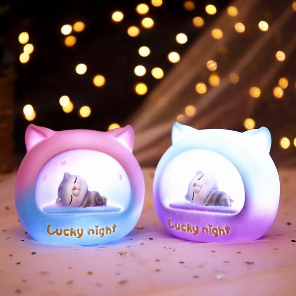 Candeeiro de mesa Wokex Kawaii Kitten Resin Resistente a Quedas Imagem de Candeeiro de mesa Wokex Kawaii Kitten Resin Resistente a Quedas