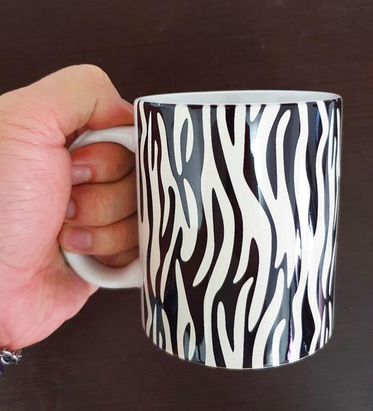 Imagem de Caneca Branca Zebra Roxo Personalizada