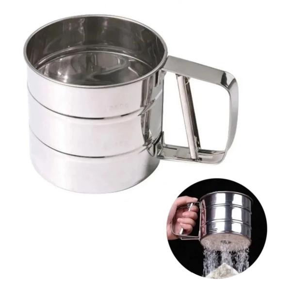 Imagem de Caneca Polvilhadora Peneira em Inox com Gatilho 250g  Clink 