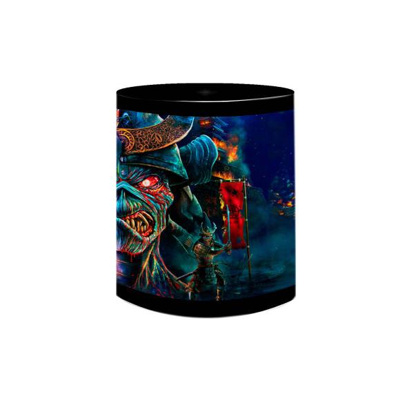 Imagem de Caneca Porcelana Preta Iron Maiden The Future Past Tour