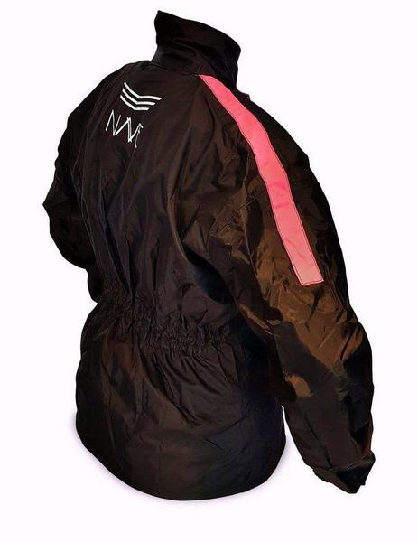 Capa de Chuva Motoqueiro Feminina Conjunto em Nylon emborrachado Nave - Nave Imagem de Capa de Chuva Motoqueiro Feminina Conjunto em Nylon emborrachado Nave