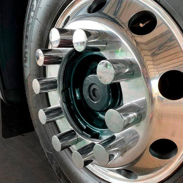 Capa De Porca Cromada Boliviana 32/33mm Caminhão E Carreta - FLASH TRUCK Imagem de Capa De Porca Cromada Boliviana 32/33mm Caminhão E Carreta