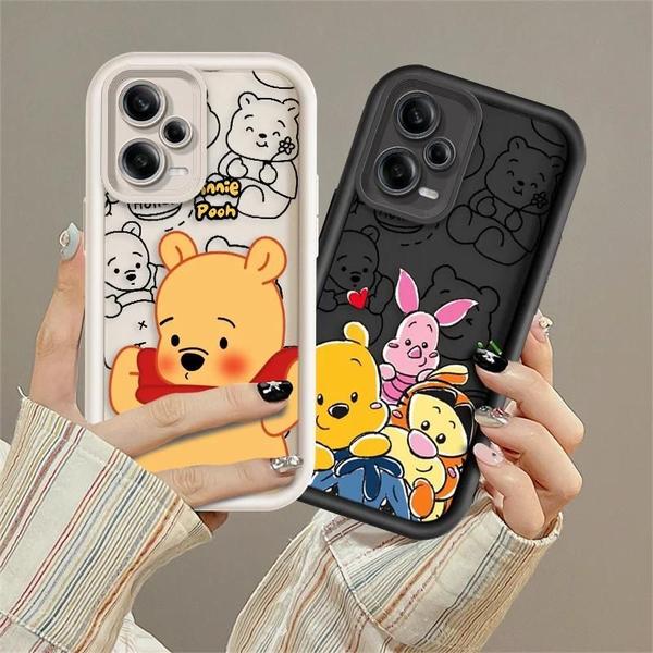 Imagem de Capa Macia Winnie the Pooh para Xiaomi Redmi Note - Modelos 12, 11, 10, 9, 8, 7, K50, 40, 30, 20 e 12C