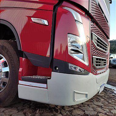 Imagem de Capa parachoque Volvo FH 2022 (mod. fibra)