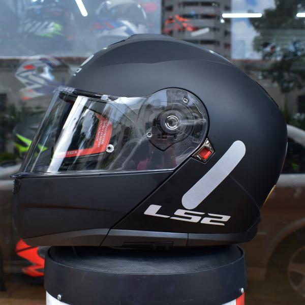 Imagem de Capacete Ls2 Strobe 2 FF908 Preto Robocop Escamoteável Moto