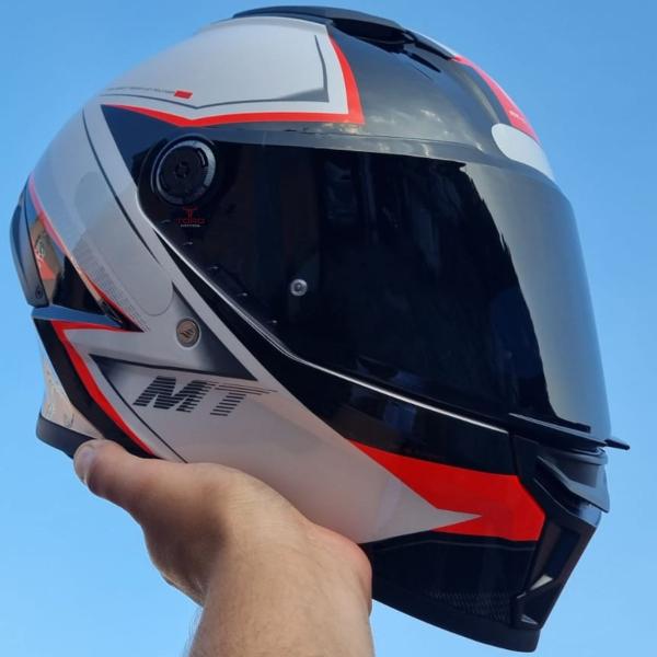 Imagem de Capacete Mt Stinger 2 Sr A5 Branco Vermelho Brilho+ Vis Fumê