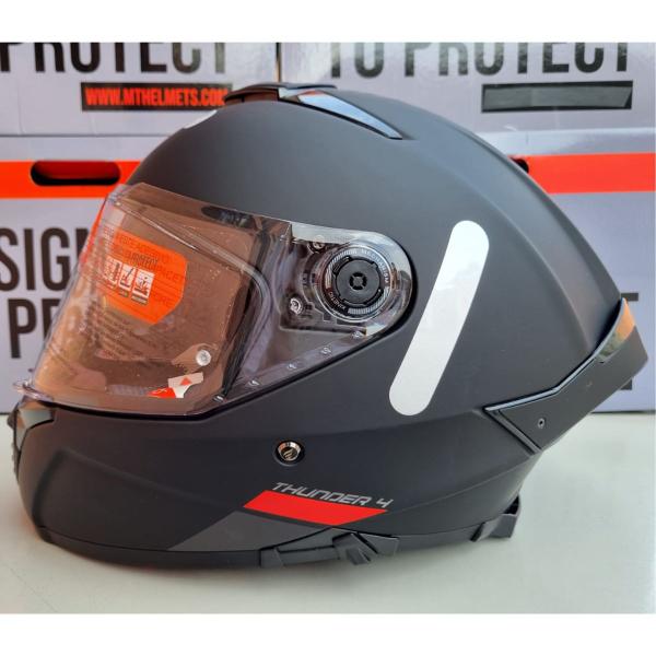 Imagem de Capacete Mt Thunder 4 Sv Solid A1 Preto Fosco + Vis Dourada