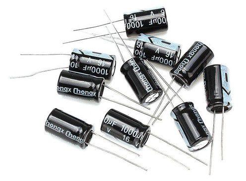 Imagem de Capacitor Eletrolítico 220 X 10V