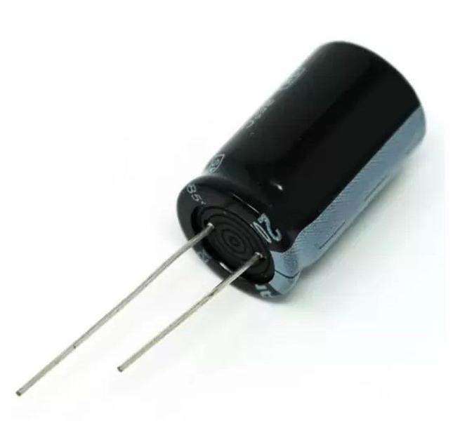 Imagem de Capacitor Eletrolítico 4,7 X 63V