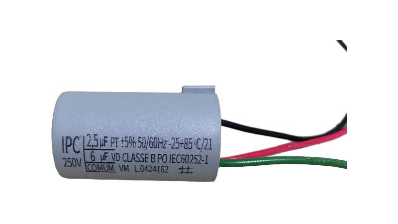 Imagem de Capacitor Para Ventilador 3 Fios 2,5uf + 6uf 250vac 50/60hz