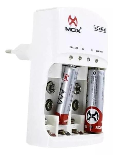 Carregador De Pilha Mox Bivolt + 4 Pilha Recarregáve Aa Aaa Imagem de Carregador De Pilha Mox Bivolt + 4 Pilha Recarregáve Aa Aaa