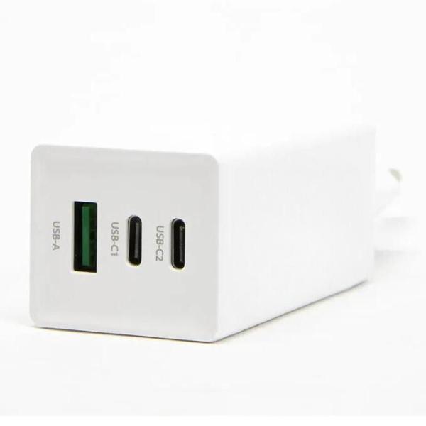 Imagem de Carregador Ultra Rápido 01 Porta USB-A + 02 Portas USB-C 65w