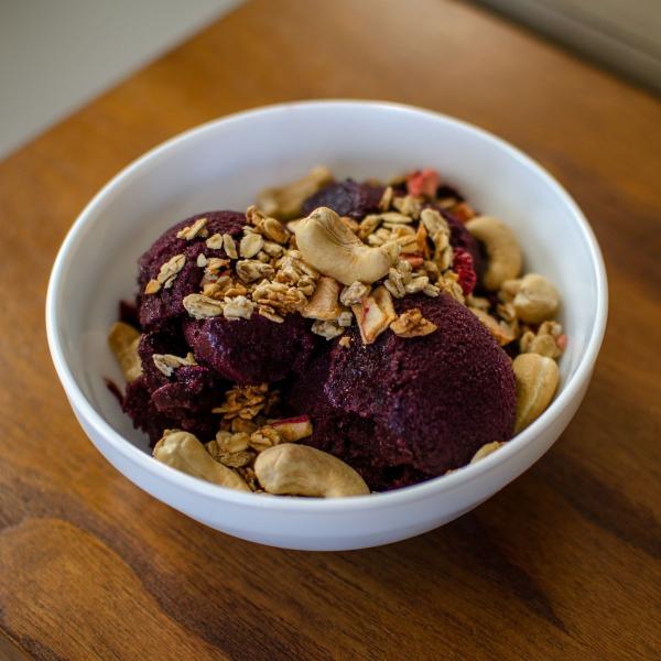 Imagem de Carrinho de Açaí com Toldo e Rodas Pneumáticas Cefaz