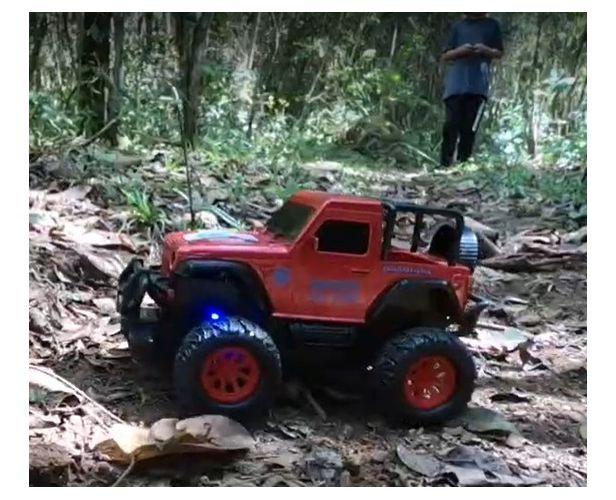 Imagem de Carrinho de Controle Remoto Aventureiro Vermelho - Polibrinq