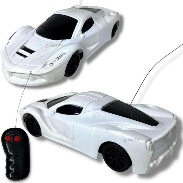 Carrinho De Controle Remoto Sem Fio - Branco - Europio Imagem de Carrinho De Controle Remoto Sem Fio - Branco
