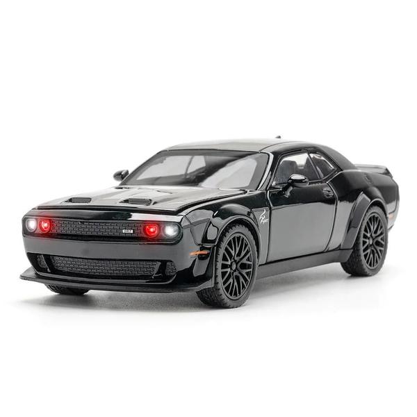 Imagem de Carrinho de Metal Die Cast Dodge Challenger Hellcat - Escala 1:32 com Som e Luz