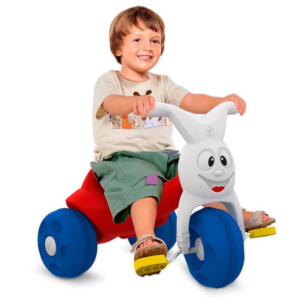 Imagem de Carrinho de Passeio Triciclo Infantil Europa com Pedal - Bandeirante