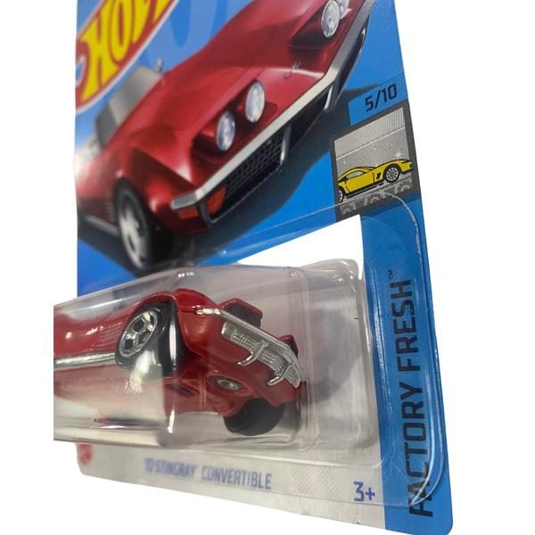 Imagem de Carrinho Hotwheels '72 Stingray Convertible