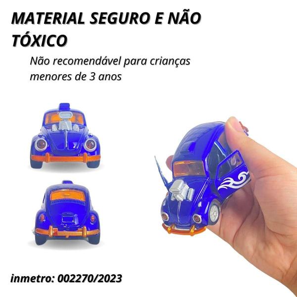 Carrinho Miniatura Abre As Portas Pneus De Borracha De Ferro - Europio Imagem de Carrinho Miniatura Abre As Portas Pneus De Borracha De Ferro