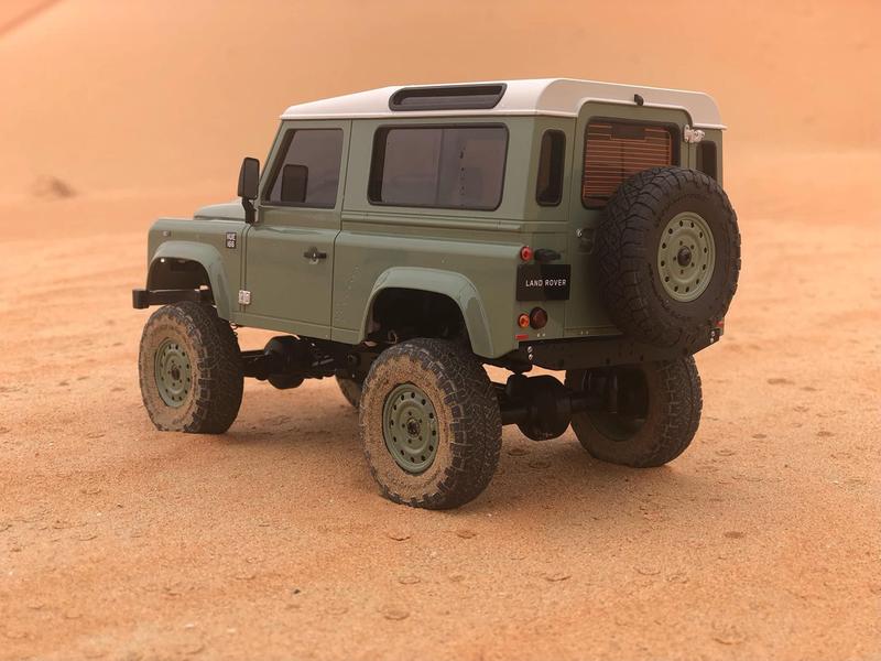 Imagem de Carro RC Kyosho Mini-Z 4x4 Land Rover Defender 90 Heritage