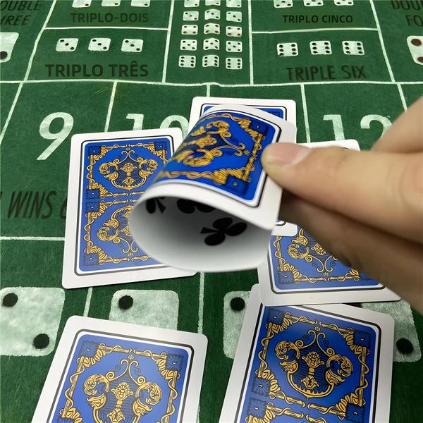 Imagem de Cartas de Pôquer de Plástico Impermeáveis - Texas Hold'em PVC (2 Baralhos)