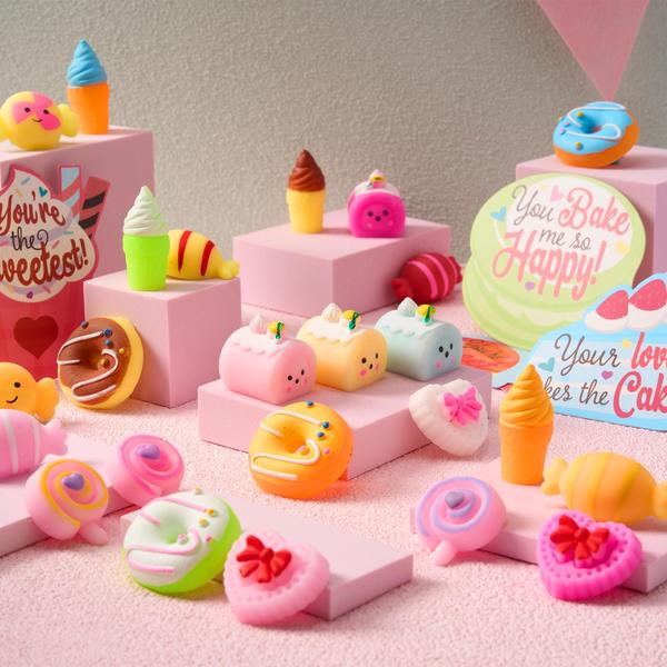 Imagem de Cartões-presente com brinquedos Candy Mochi Squishy JOYIN, 28 pacotes