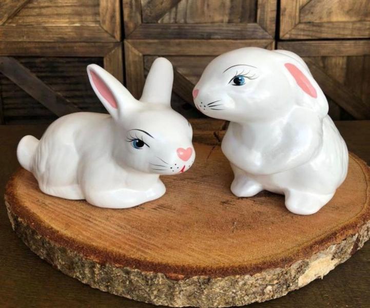 Imagem de Casal De Coelho De Ceramica Enfeite De Jardim