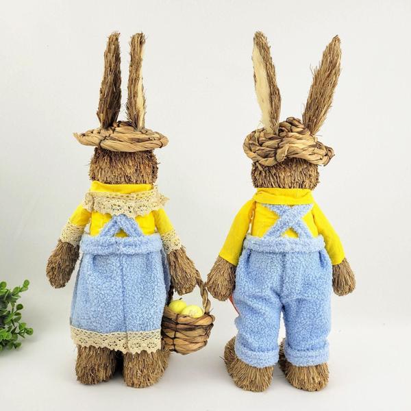 Casal De Coelho De Palha ul E Amarelo Chapéu 46Cm Páscoa - Inigual Imagem de Casal De Coelho De Palha ul E Amarelo Chapéu 46Cm Páscoa