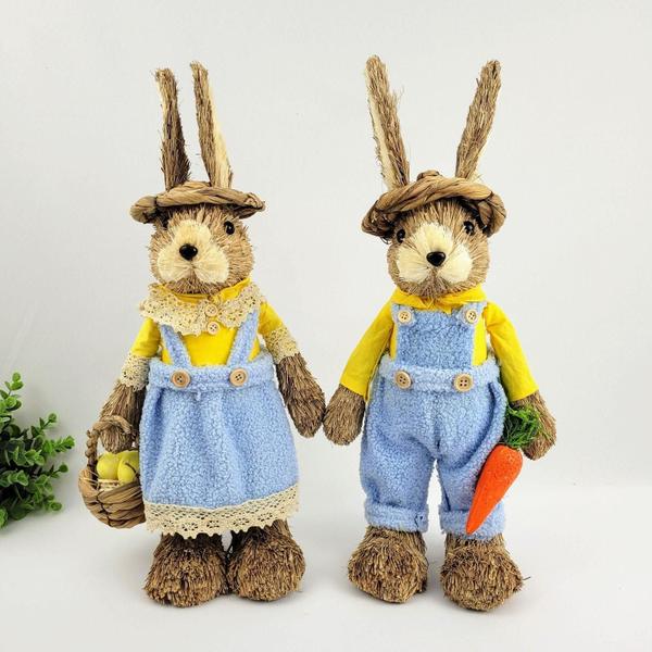 Casal De Coelho De Palha ul E Amarelo Chapéu 46Cm Páscoa - Inigual Imagem de Casal De Coelho De Palha ul E Amarelo Chapéu 46Cm Páscoa