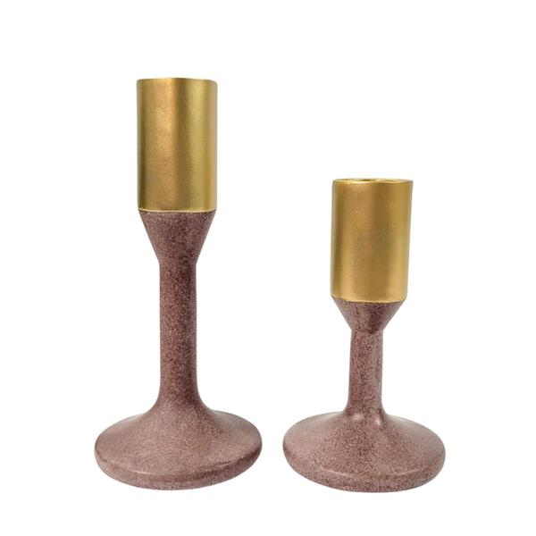 Castiçal Marrom E Dourado Candelabro Resina Kit 2Pc - Inigual Imagem de Castiçal Marrom E Dourado Candelabro Resina Kit 2Pc