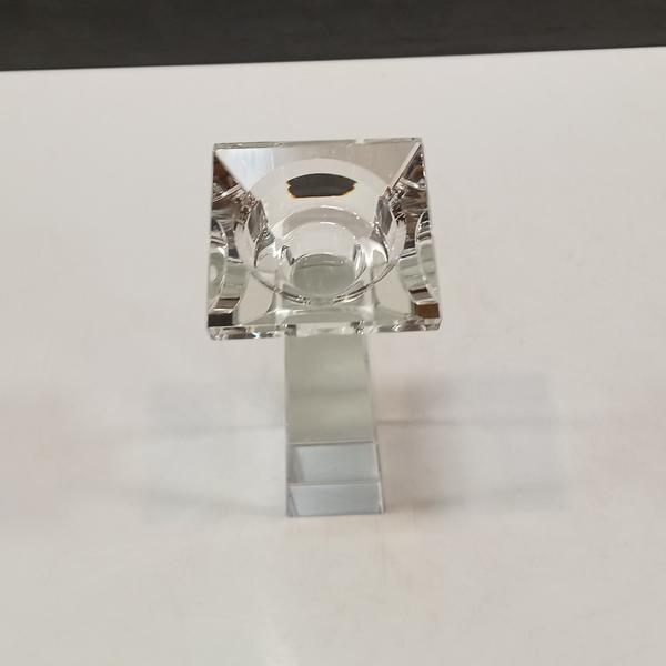 CASTIÇAL PORTA VELA DECORATIVO 19x6x6cm CRISTAL TRANSPARENTE - NH Imagem de CASTIÇAL PORTA VELA DECORATIVO 19x6x6cm CRISTAL TRANSPARENTE