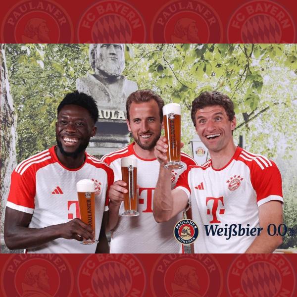 Imagem de Cerveja De Trigo Paulaner Weissbier FC bayern münchen 500ml