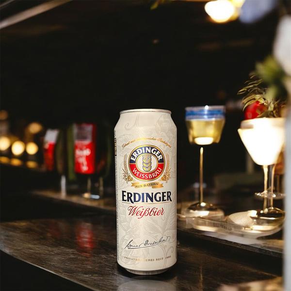 Imagem de Cerveja Erdinger Trigo Weissbier Clara Lata 12x500m