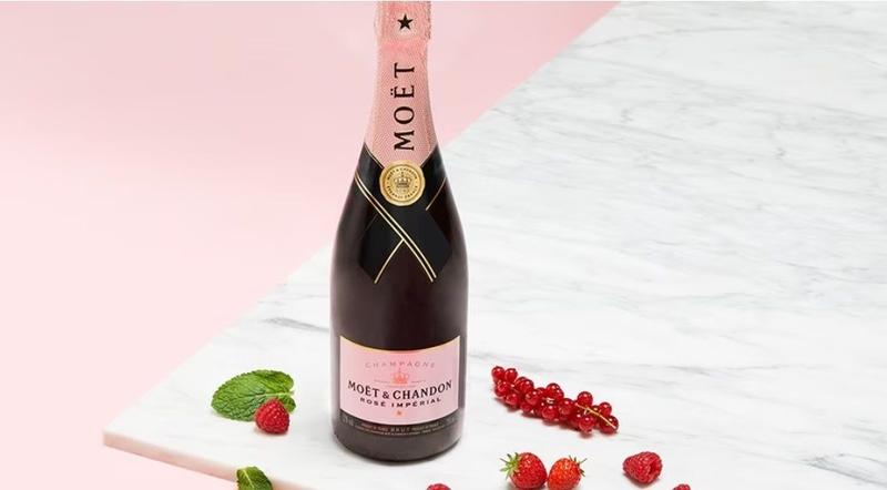 Champagne Moet Chandon Ice Imperial 750ml - Champagne - Magazine