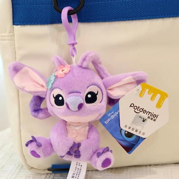 Chaveiro de Pelúcia Stitch e Lotso da Disney - Enfeite de Bolsa Imagem de Chaveiro de Pelúcia Stitch e Lotso da Disney - Enfeite de Bolsa