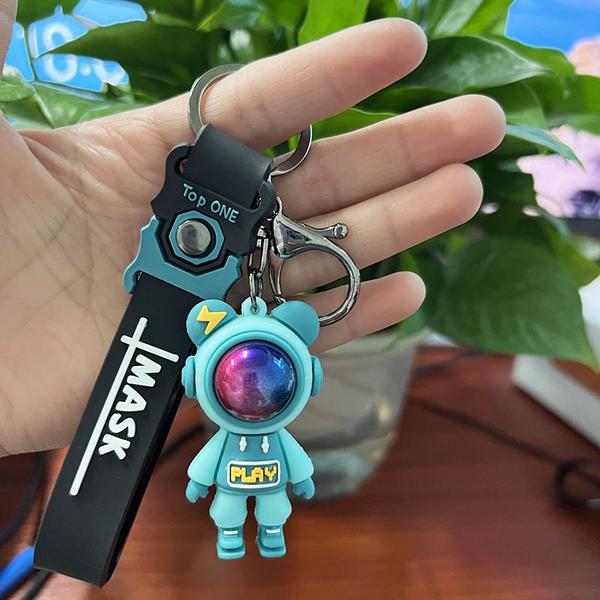 Imagem de Chaveiro Emborrachado Urso Astronauta Relâmpago Play Mask TopOne Com Gancho Para Chave do Carro Não Arranha