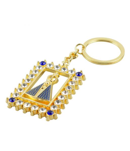 Chaveiro Nossa Senhora Aparecida Aura Retangular Prateada ou Dourada 5cm - Tasco Imagem de Chaveiro Nossa Senhora Aparecida Aura Retangular Prateada ou Dourada 5cm
