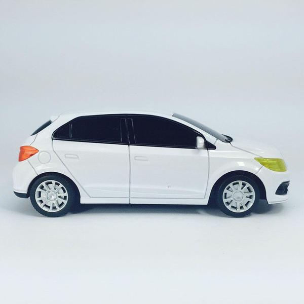 Imagem de Chevrolet Onix Controle Remoto 1:24 CKS Branco