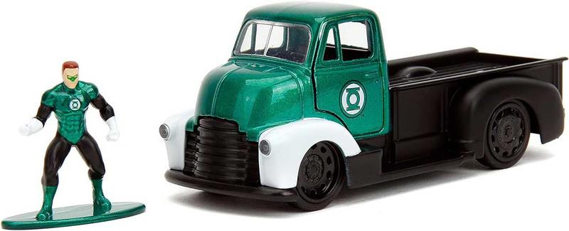 Chevrolet Pick-up Custom com Figura Lanterna verde Jada 1/32 Imagem de Chevrolet Pick-up Custom com Figura Lanterna verde Jada 1/32