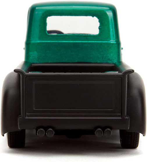 Chevrolet Pick-up Custom com Figura Lanterna verde Jada 1/32 Imagem de Chevrolet Pick-up Custom com Figura Lanterna verde Jada 1/32