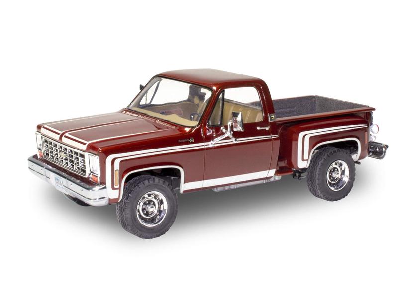 Imagem de Chevrolet Sports Stepside Pie 1976 1/24 Revell Us 854486 - Kit para montar e pintar