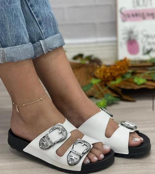 Chinelo Feminino Papete Moleca Tratorada Chinelo Feminino Papete Moleca Tratorada
