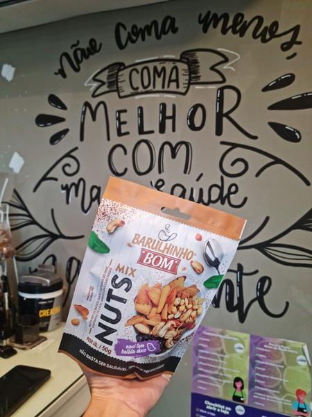 Chips de Batata Doce com Mix Nuts Barulhinho Bom 50g Imagem de Chips de Batata Doce com Mix Nuts Barulhinho Bom 50g