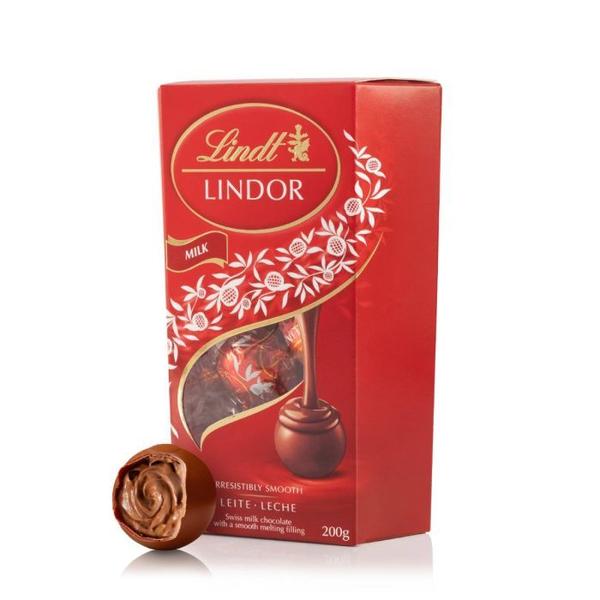 Chocolate ao Leite Cremoso Lindor Lindt caixa 200 g Imagem de Chocolate ao Leite Cremoso Lindor Lindt caixa 200 g