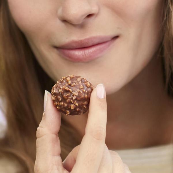 Imagem de Chocolate Bombom Ferrero Rocher 10 Caixas De 4 Unidades