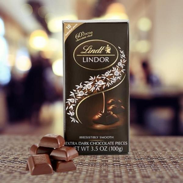 Chocolate Extra Amargo, Lindt Lindor, Barra De 100G Imagem de Chocolate Extra Amargo, Lindt Lindor, Barra De 100G